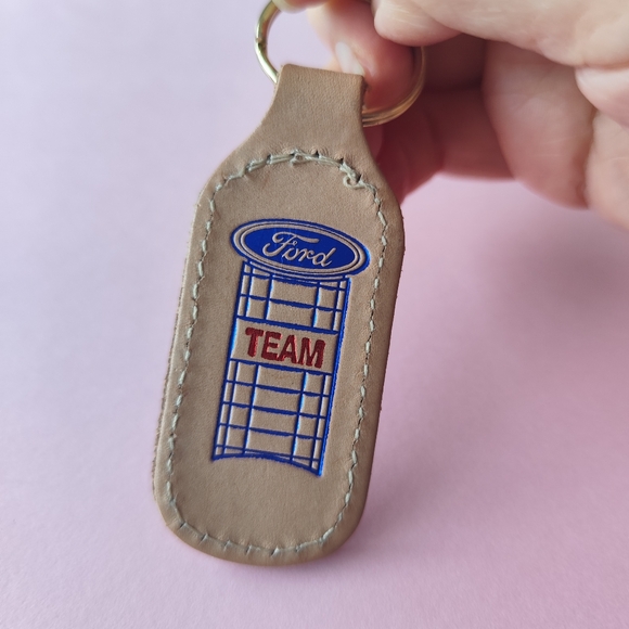 3/$30💜Ford Team Keychain Set - Picture 4 of 4